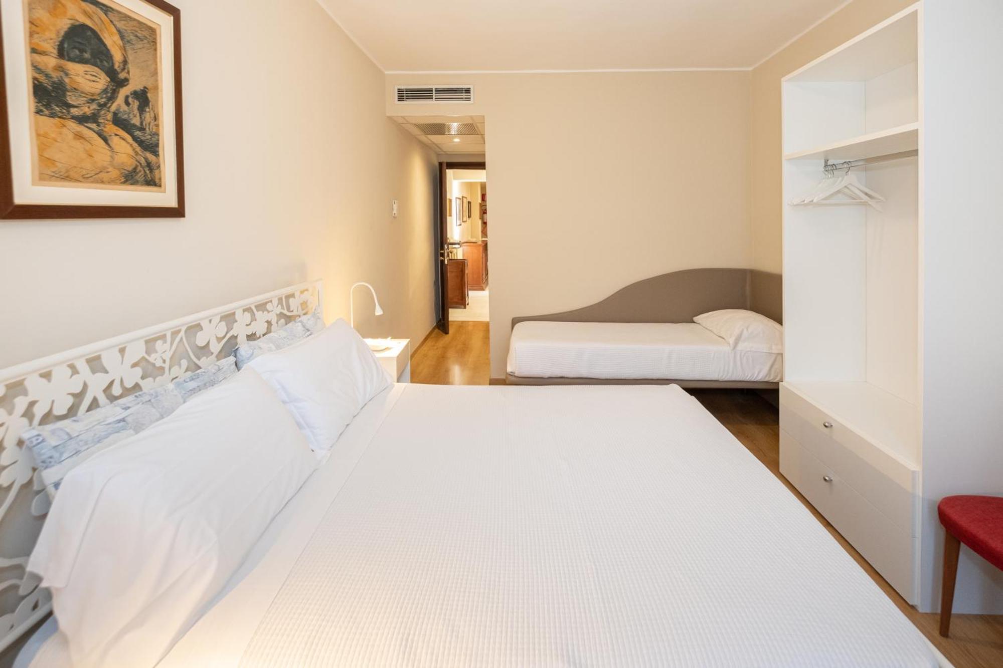Il Grifo Bed & Breakfast Lenno Bagian luar foto