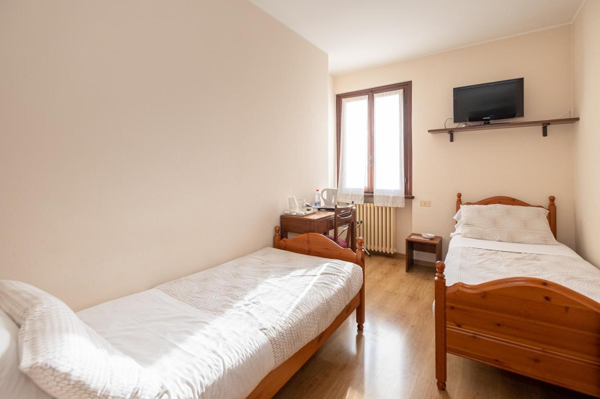 Il Grifo Bed & Breakfast Lenno Bagian luar foto