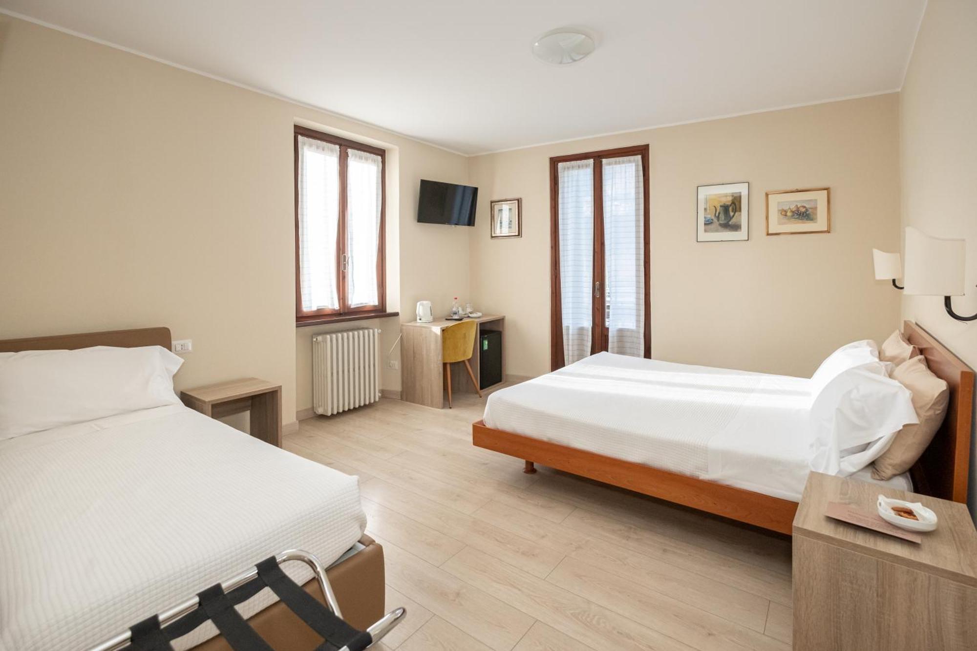 Il Grifo Bed & Breakfast Lenno Bagian luar foto